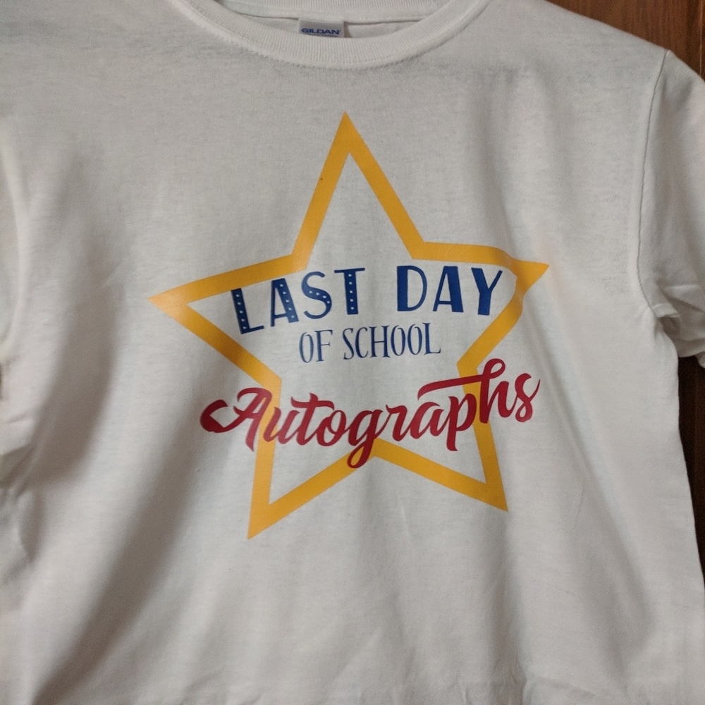 Custom last day of school autograph shirt